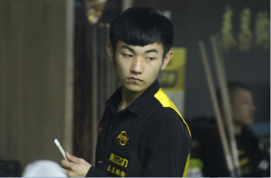 对他未来发 对他未来发