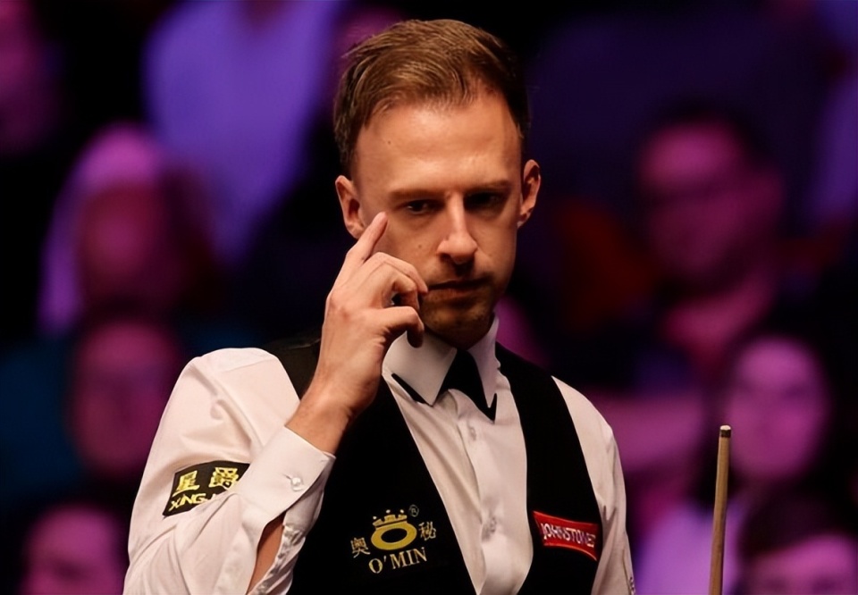 观众席上热 观众席上热